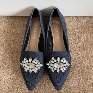 Kelly & Katie Lovelian Flat